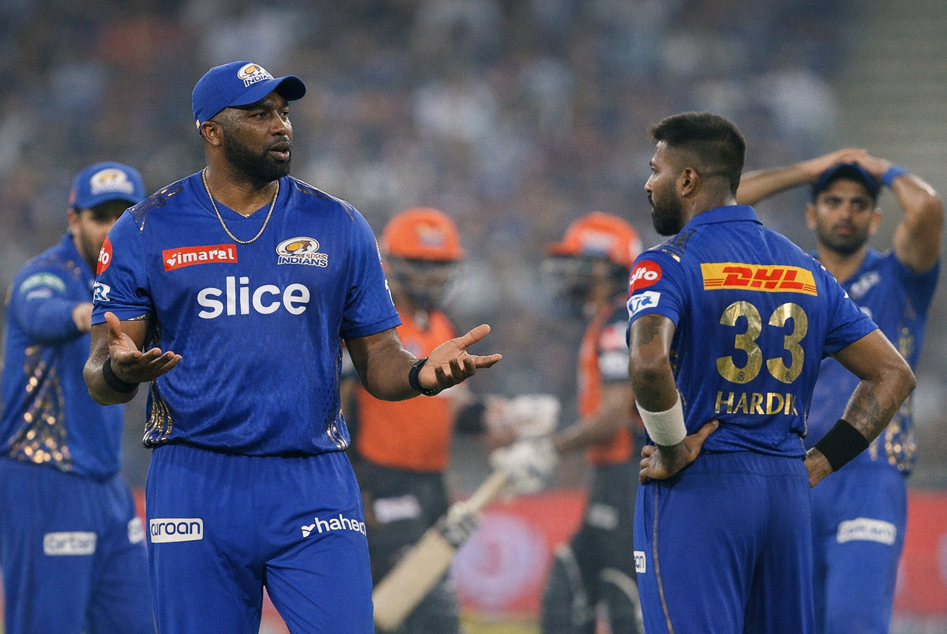 Mumbai Indians struggles