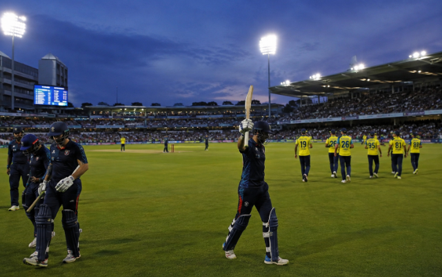 County cricketers react after a crucial Yorkshire vs Derbyshire Vitality Blast result.